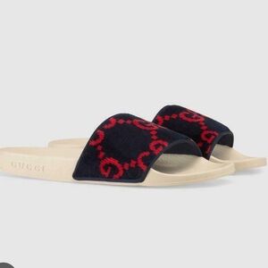 Gucci women GG logo Terry blue red pool slide sandals